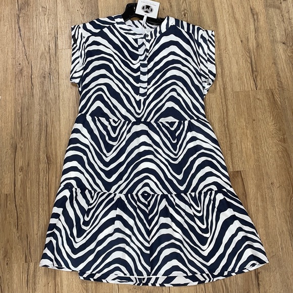 Marie Oliver Dresses & Skirts - Marie Oliver Lachlin Dress Size XS NWT